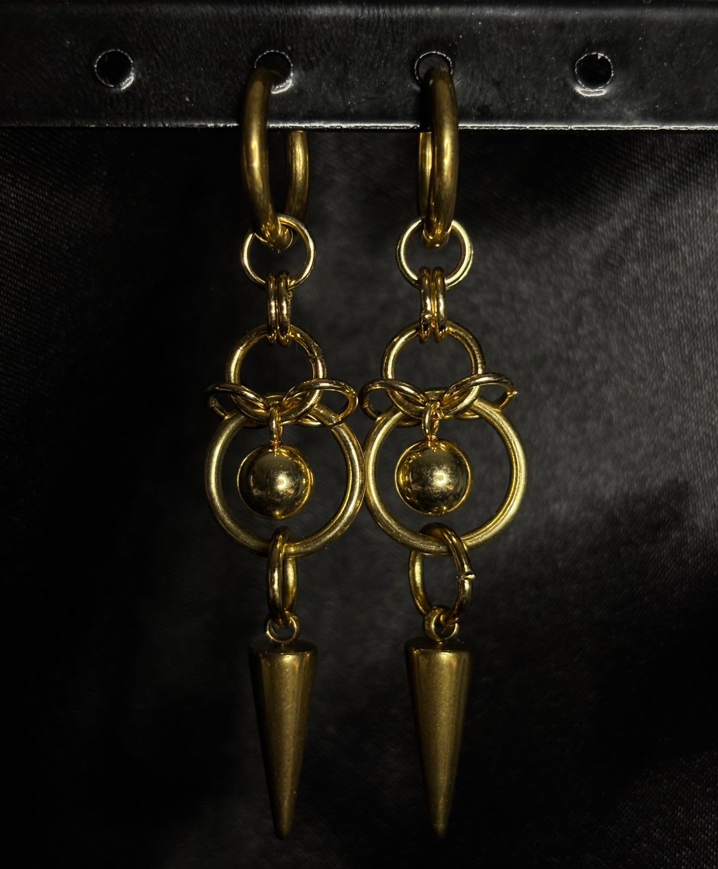 "Lilith" Earring gold version