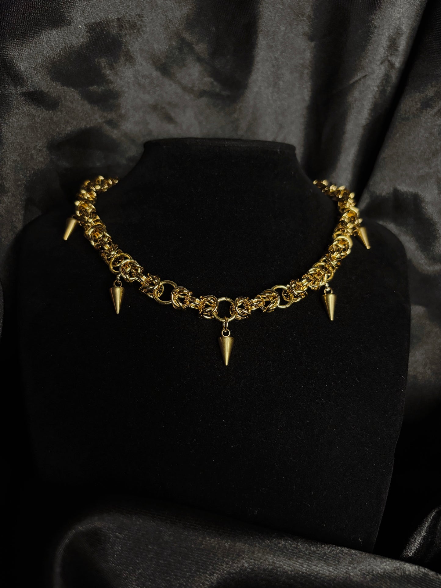 "Sinister" Choker gold version