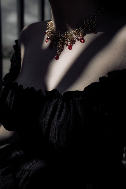 "Queen of the damned" Choker gold version