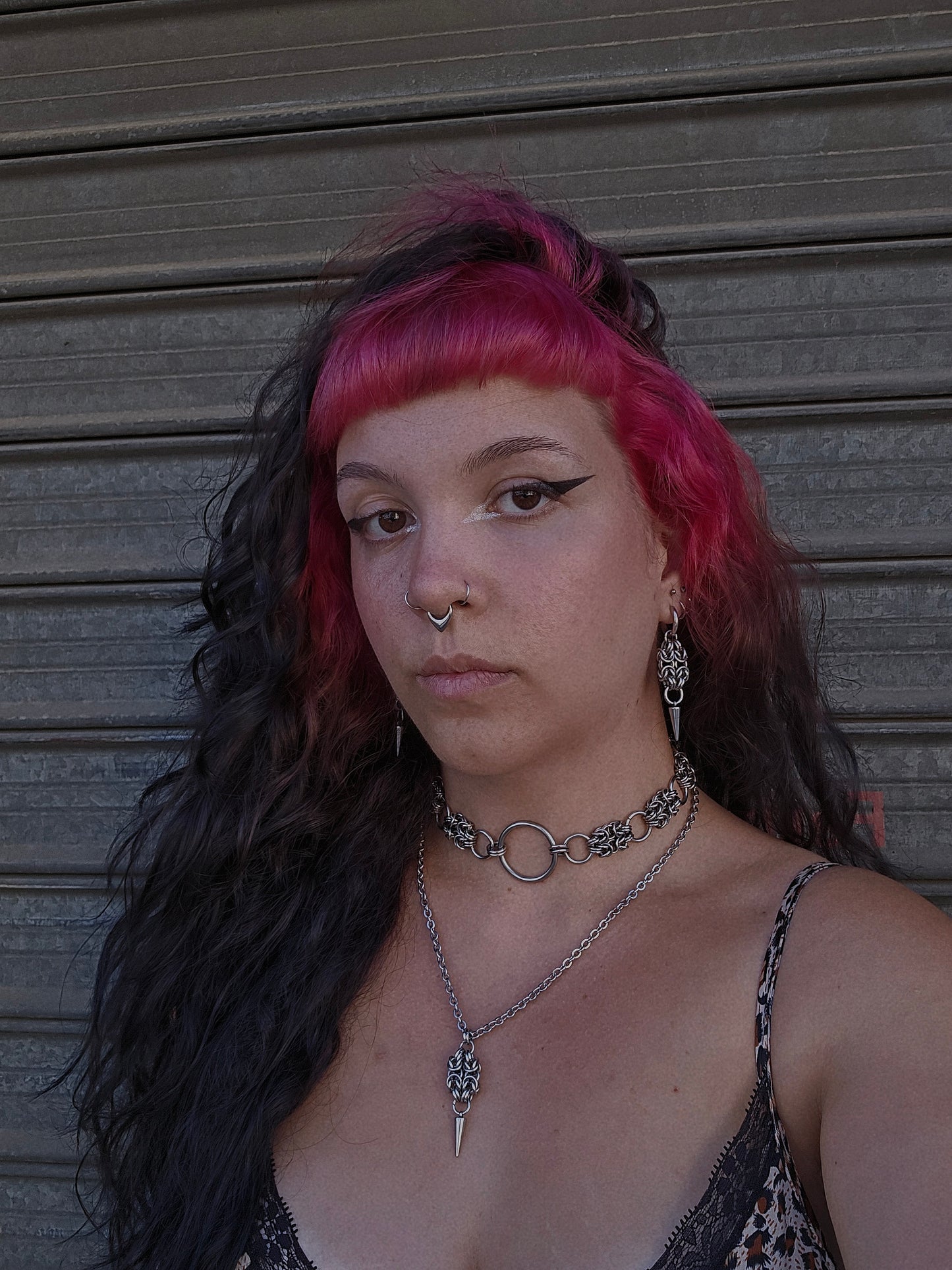 « Venom » Earring