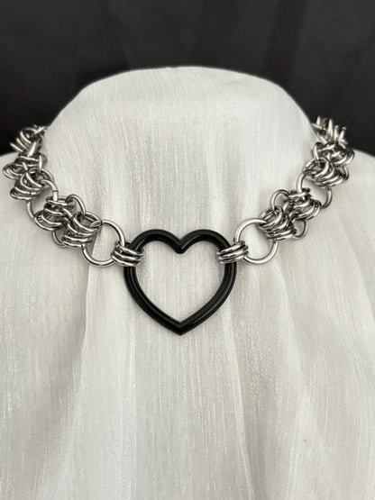 « Brat » choker
